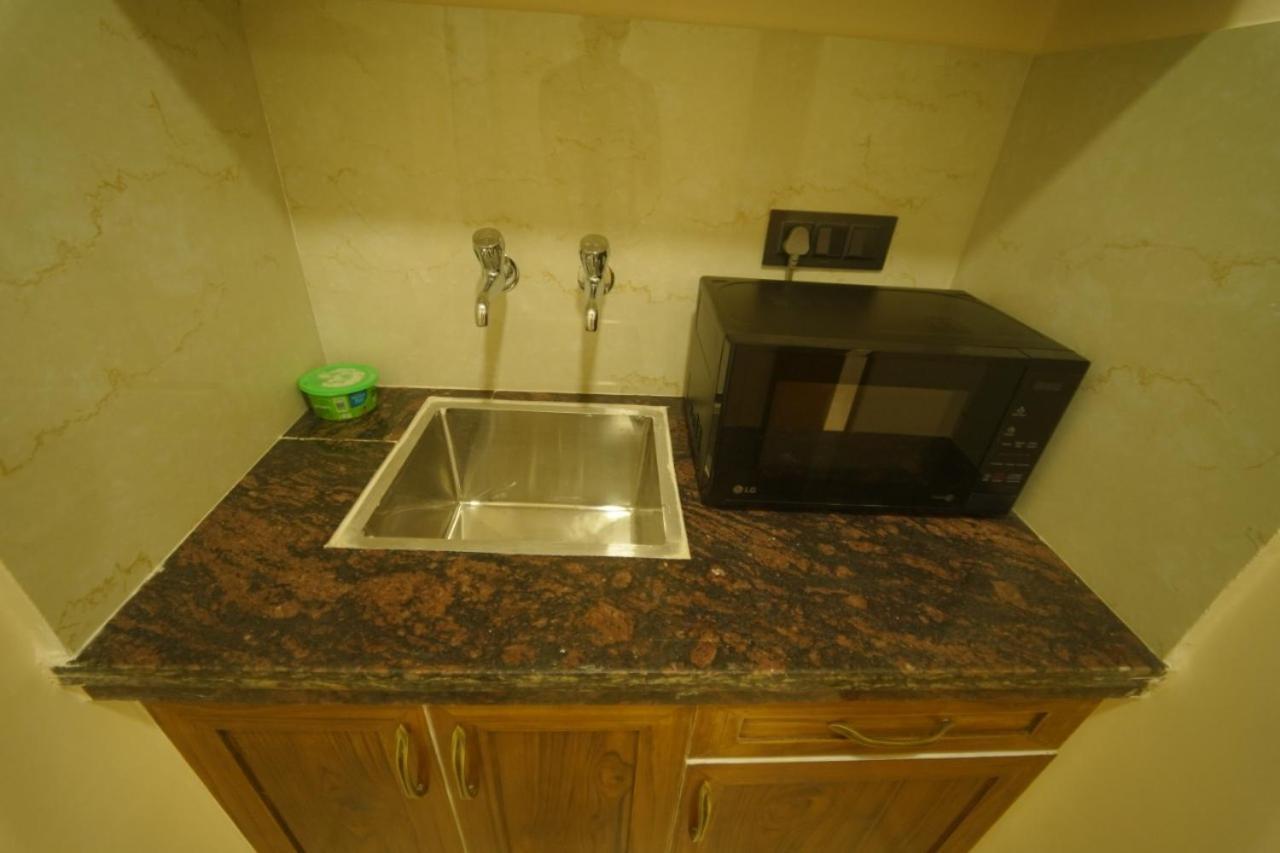 Myst Luxury Stays Zirakpur ภายนอก รูปภาพ